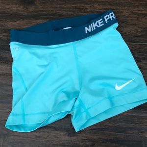 Nike pro dri fit